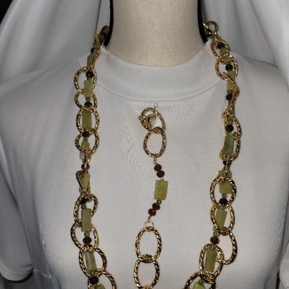 Serpentine Stone Rope - Picture 4 of 4